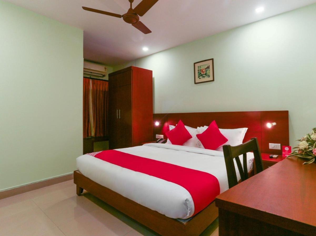 Hotel Newcastle Wadakkanchery Εξωτερικό φωτογραφία